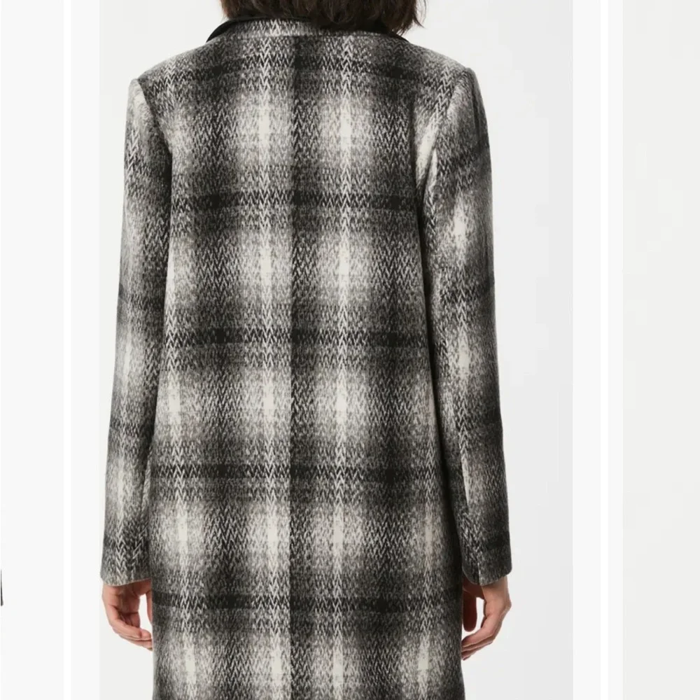 Plaid Coat with Removable Faux Leather bib - Picture 2 of 12